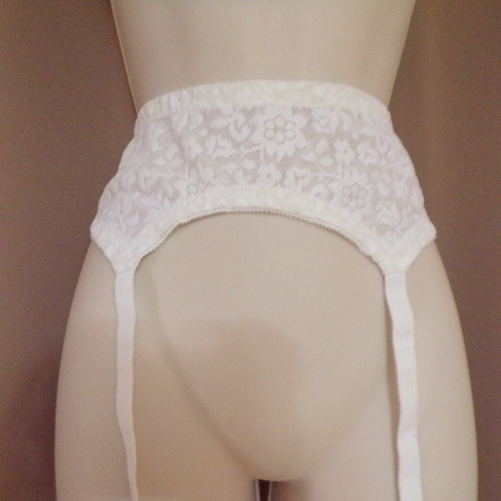 Vintage Crown-ette White Garter Belt Size XL